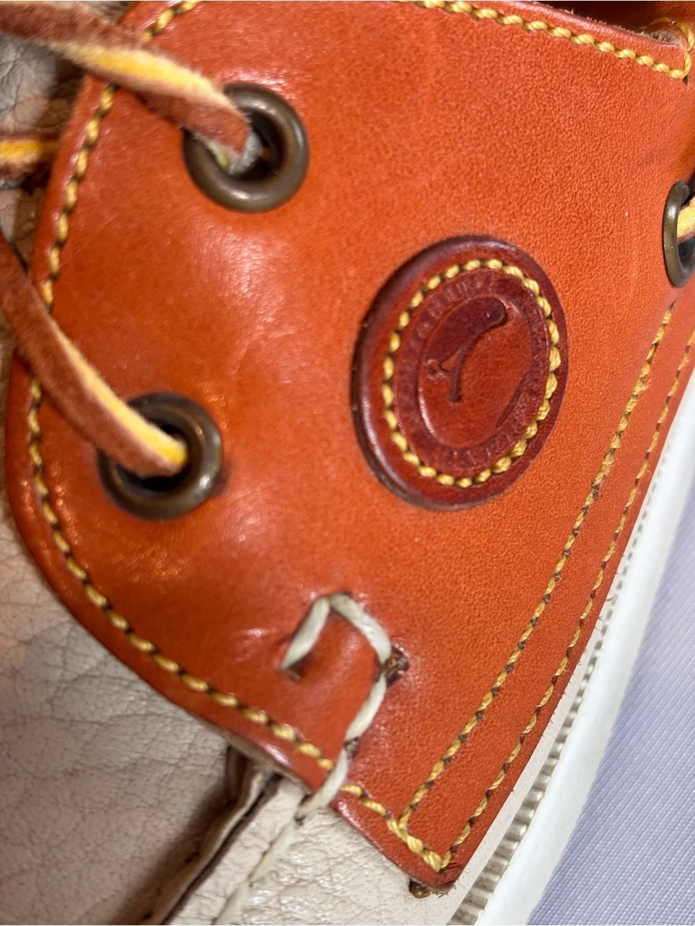 DOONEY & BOURKE Vintage Men's Two-Tone Tan Leather Boat Shoes
